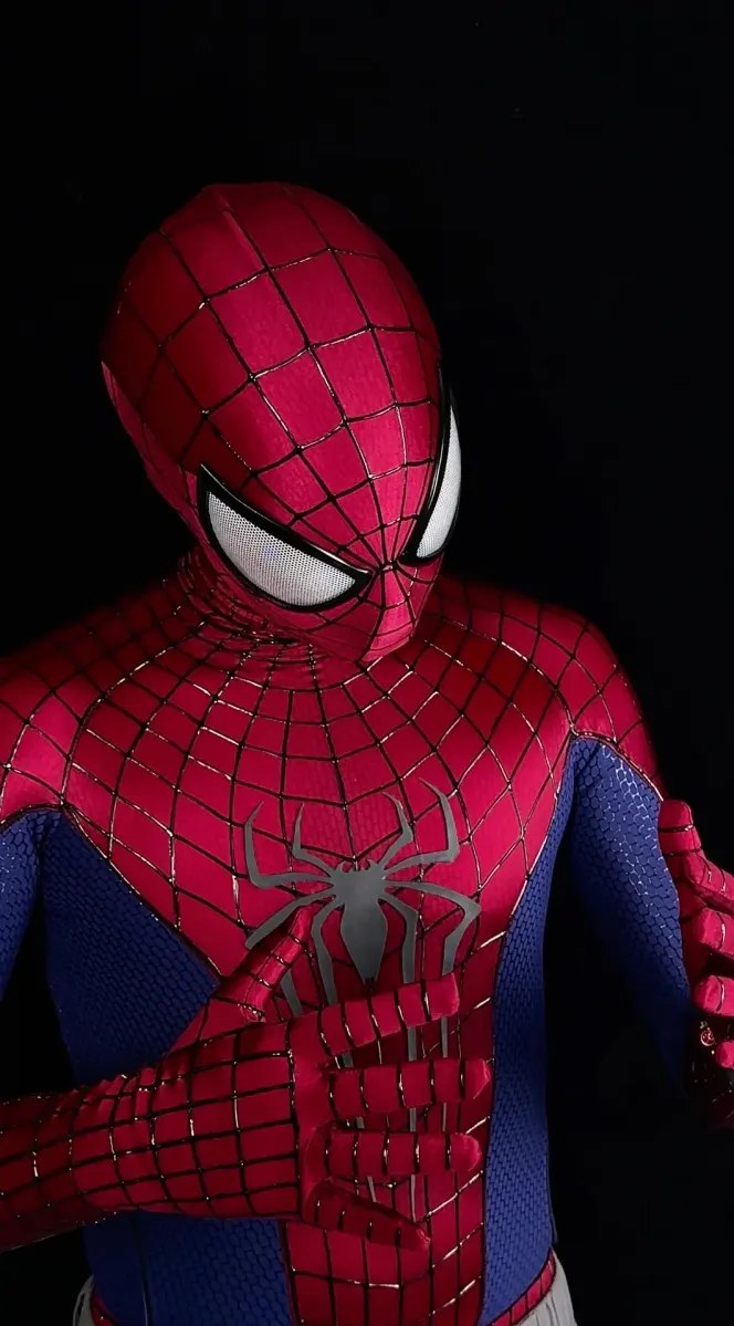 V5 Suit